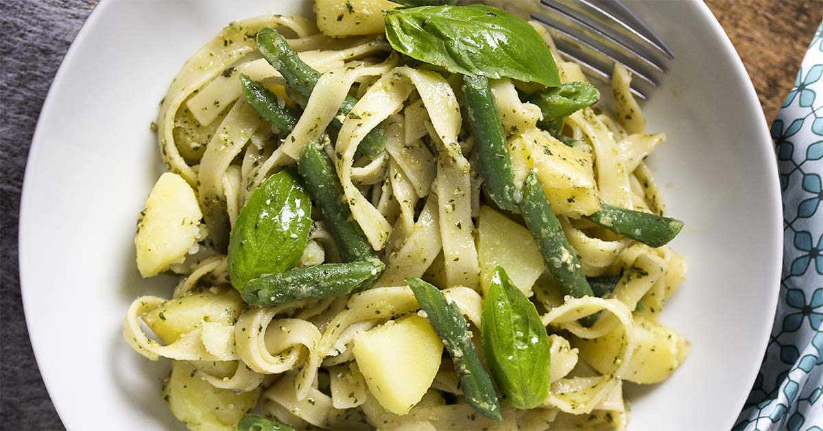Pesto Pasta with Green Beans and Potatoes Just a Little Bit of Bacon