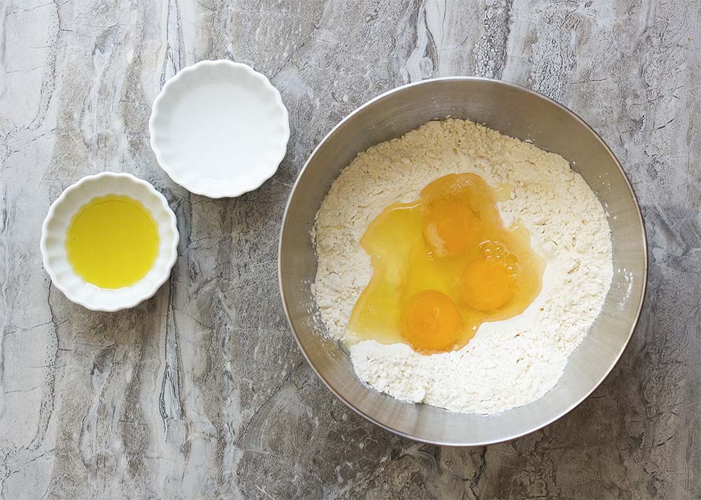 Make your own homemade pasta dough! I have an easy recipe and illustrated step by step instructions on how to make fresh egg pasta. | justalittlebitofbacon.com