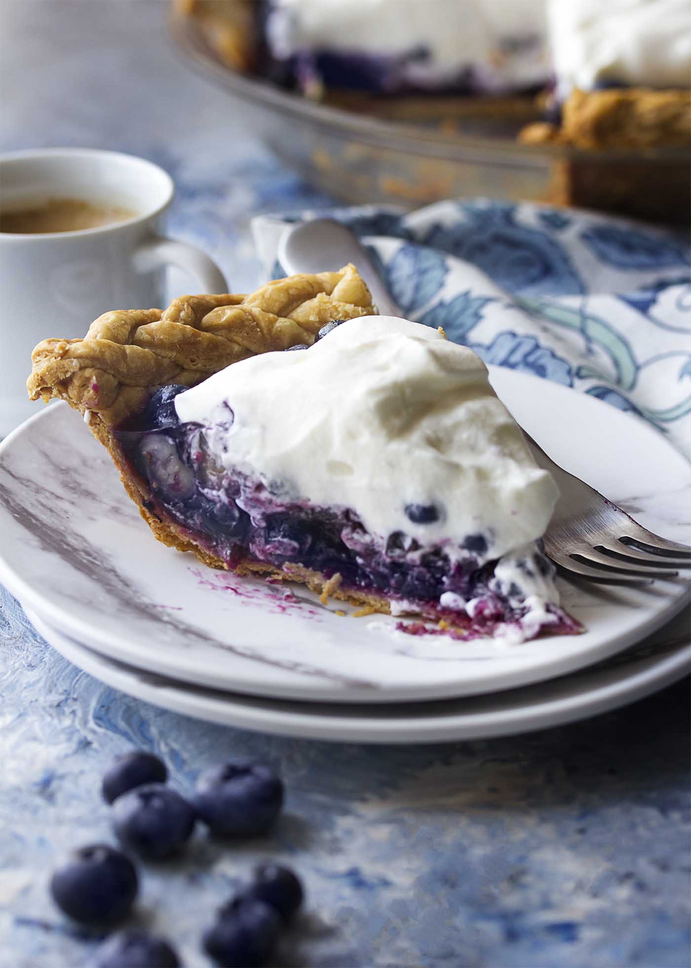 Aunt Yolanda's Fresh Blueberry Pie - Just a Little Bit of ...